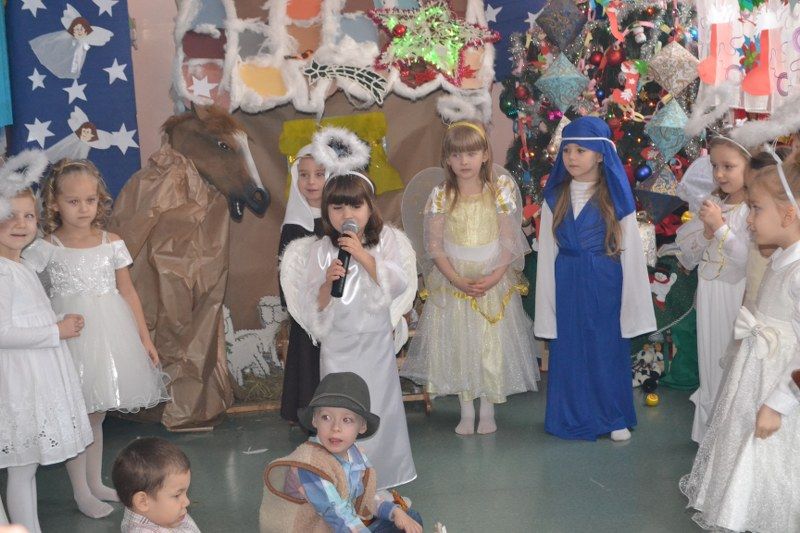 Wzruszające bożonarodzeniowe  jasełka zaprezentowały dzieci z Przedszkola Nr 4 w Kolnie (video)