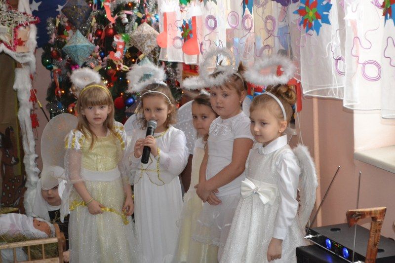 Wzruszające bożonarodzeniowe  jasełka zaprezentowały dzieci z Przedszkola Nr 4 w Kolnie (video)