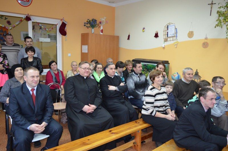 Jedna wielka rodzina. Spotkanie w siedzibie Warsztatów Terapii Zajęciowej w Kolnie