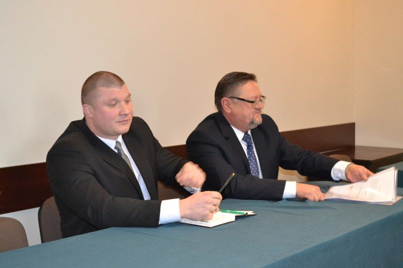 Młodzi radni już po ślubowaniu