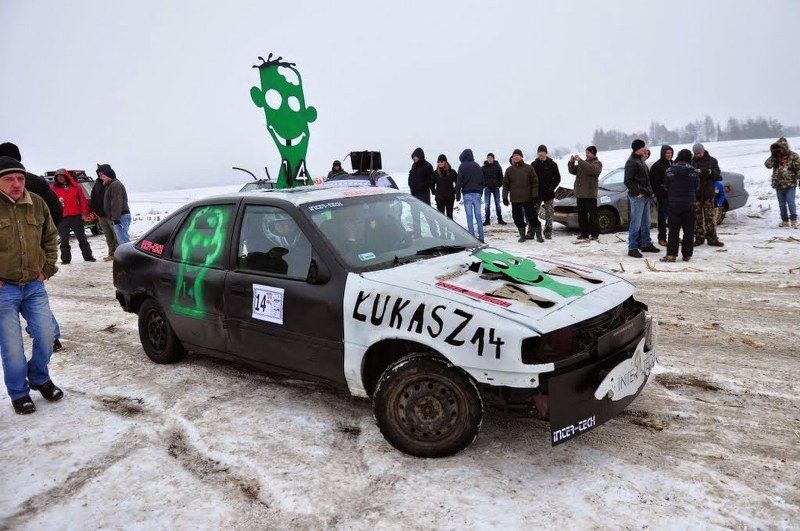 Zobacz  relację fotograficzną z wyścigu wraków