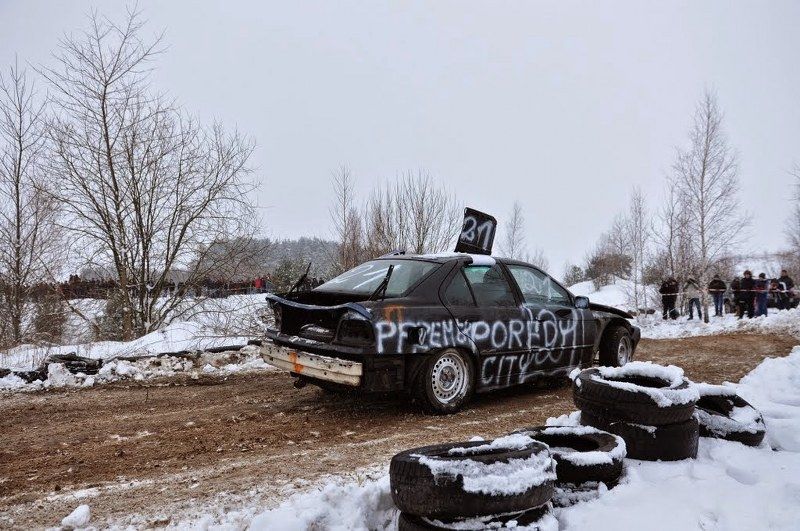 Zobacz  relację fotograficzną z wyścigu wraków