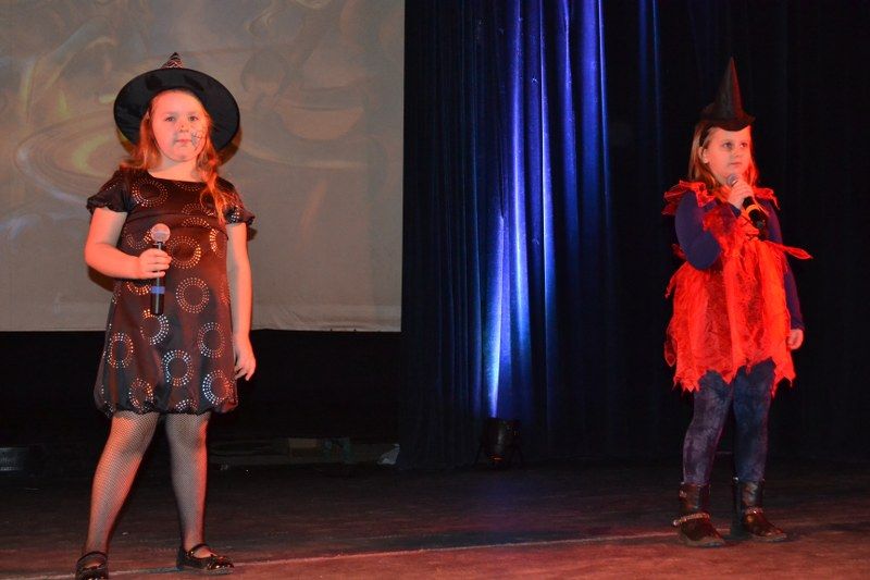 Bajkowy koncert. Wysoki poziom  artystyczny Dziecięcego Teatru Muzycznego KOKiS to już norma