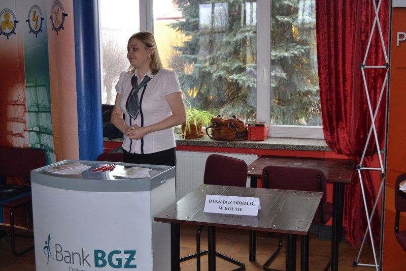 Impreza jest dla młodych ludzi okazją do bezpośredniego kontaktu z przedstawicielami uczelni wyższych i potencjalnymi pracodawcami