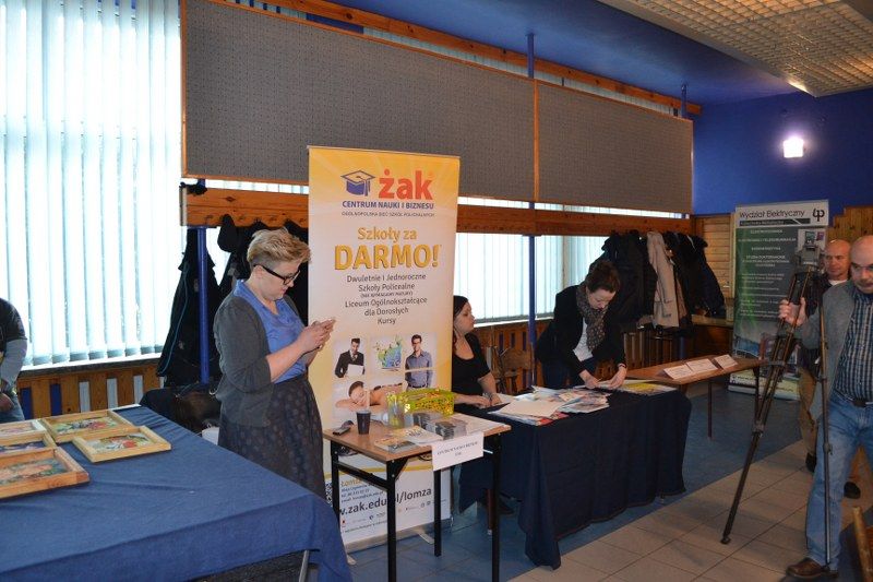 Impreza jest dla młodych ludzi okazją do bezpośredniego kontaktu z przedstawicielami uczelni wyższych i potencjalnymi pracodawcami