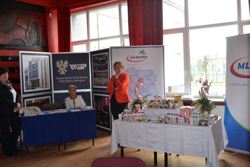 Impreza jest dla młodych ludzi okazją do bezpośredniego kontaktu z przedstawicielami uczelni wyższych i potencjalnymi pracodawcami