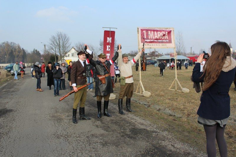 Tropem wilczym biegali również w Grabowie