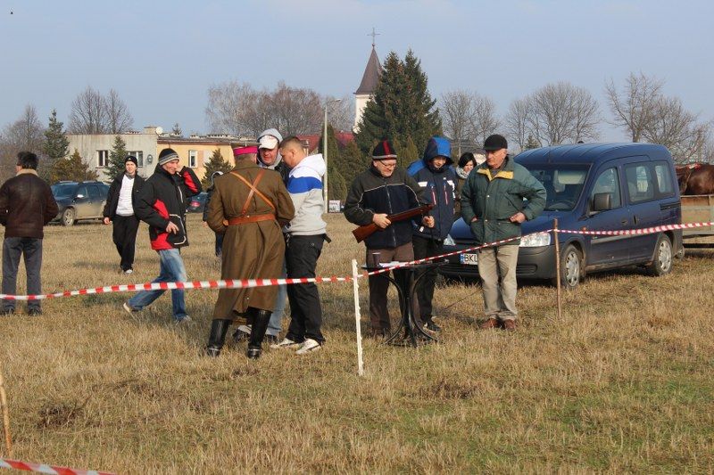 Tropem wilczym biegali również w Grabowie