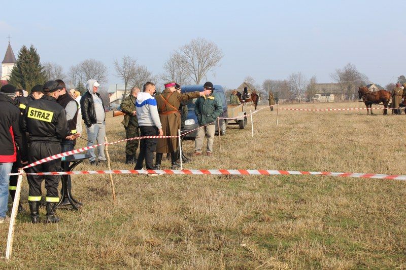 Tropem wilczym biegali również w Grabowie