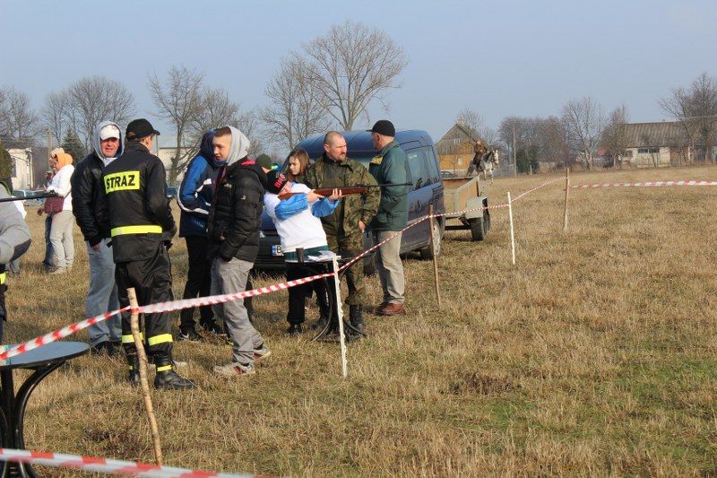 Tropem wilczym biegali również w Grabowie