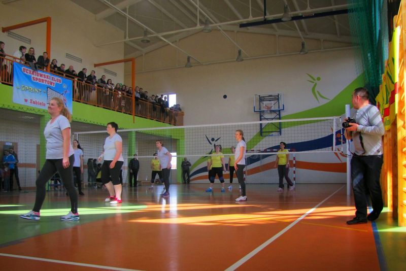 Wspaniale i sportowo  przywitały wiosnę nasze dzielne kobietki