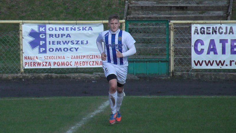 Awans Orła praktycznie przesądzony. Kolneńscy piłkarze pokonują Piast Białystok