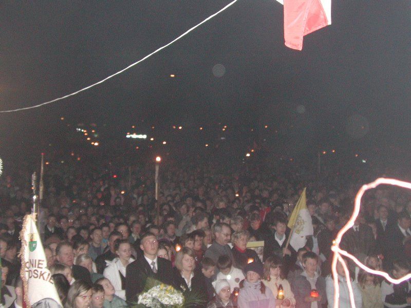 Pożegnanie Honorowego Obywatela Miasta Kolno. Biały Marsz przeszedł ulicami Kolna (zobacz zdjęcia)