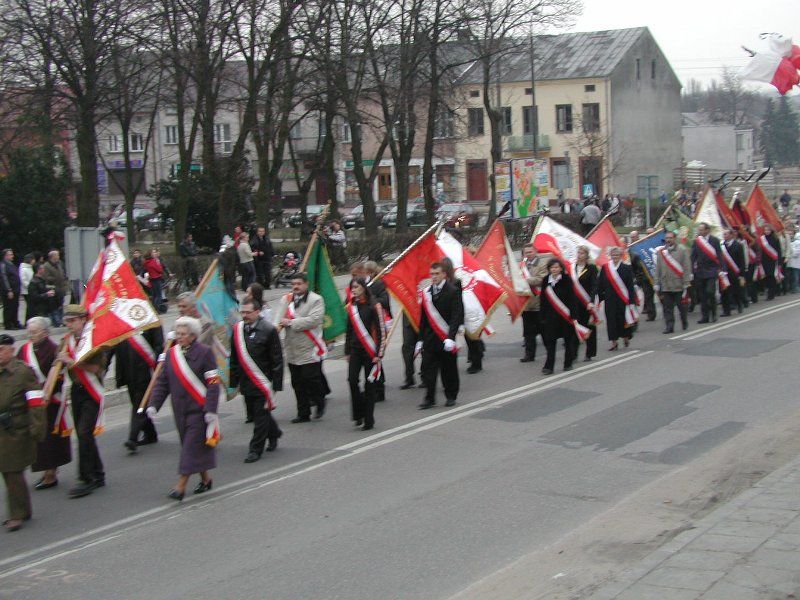 Pożegnanie Honorowego Obywatela Miasta Kolno. Biały Marsz przeszedł ulicami Kolna (zobacz zdjęcia)