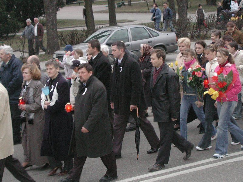 Pożegnanie Honorowego Obywatela Miasta Kolno. Biały Marsz przeszedł ulicami Kolna (zobacz zdjęcia)