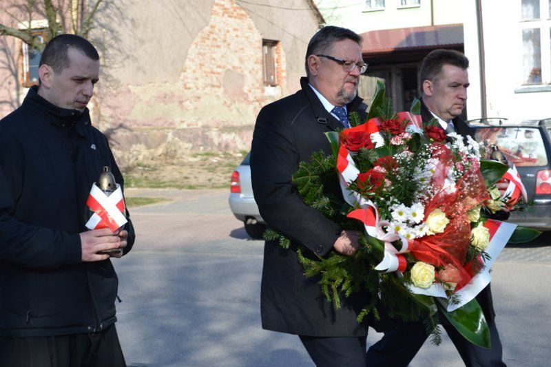 Mieszkańcy miasta i powiatu uczcili pamięć ofiar tragedii pod Smoleńskiem