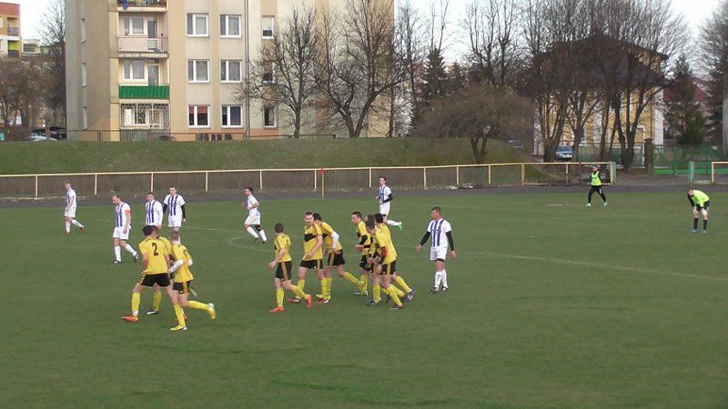Trudny mecz Orła. Piłkarze z Kolna musieli dwa razy gonić wynik