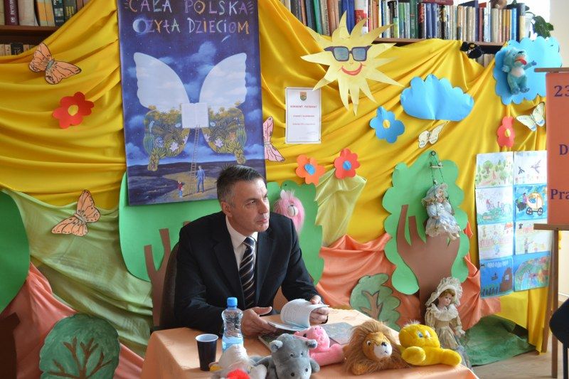 Zobacz, jak czytał Wiesław Boć. Obejrzyj również koncert dzieci w szkole muzycznej