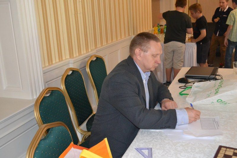 Szachiści z Czerwonego rządzili w turnieju szachowym