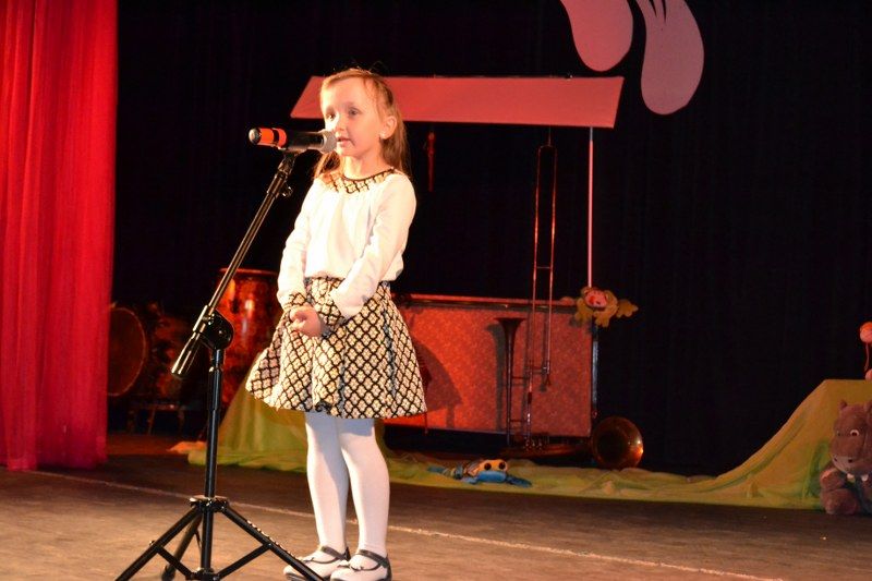 Rodzice z wypiekami na twarzy. Dzieci jak zwykle ? klasa