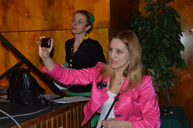 Rodzice z wypiekami na twarzy. Dzieci jak zwykle ? klasa