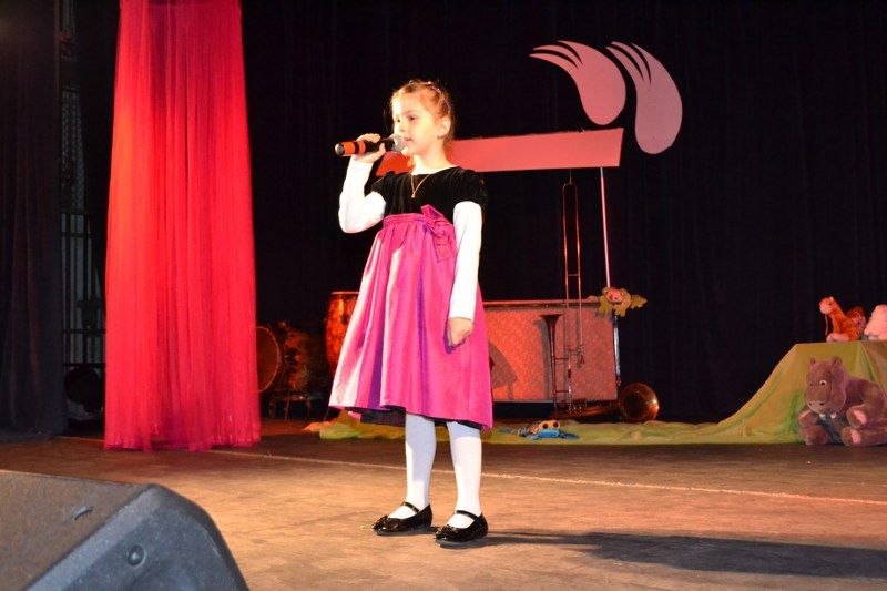 Rodzice z wypiekami na twarzy. Dzieci jak zwykle ? klasa
