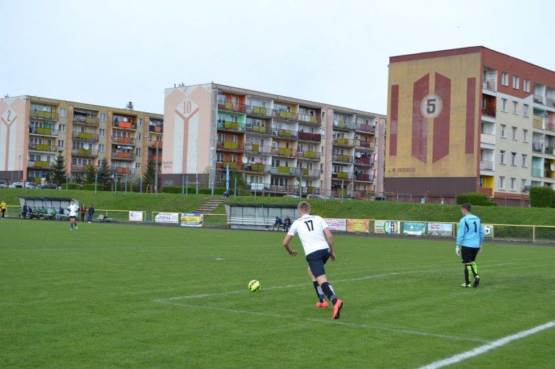 Juniorzy kolneńskiego Orła mieli trudną przeprawę z drużyną Perspektywy Łomża