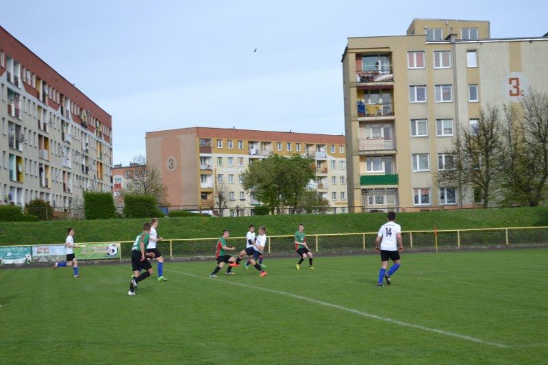 Juniorzy kolneńskiego Orła mieli trudną przeprawę z drużyną Perspektywy Łomża