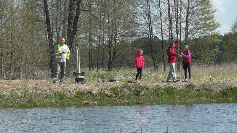 Pasjonaci wędkarstwa nie próżnowali. Ryba jednak brała dzisiaj tak sobie