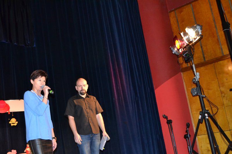 Na scenie kolneńskiego domu kultury pojawili się najlepsi mali recytatorzy z powiatu