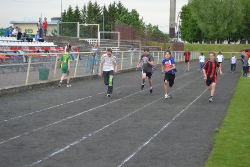 W sobotę odbyły się w Kolnie Powiatowe Igrzyska Szkół Podstawowych w Lekkoatletyce