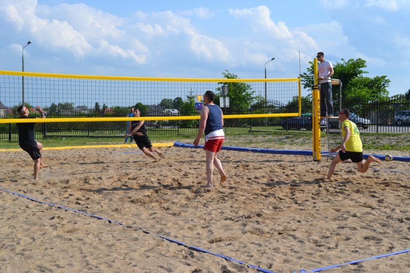 Turniej siatkówki plażowej oblegany przez zawodników