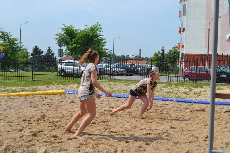 Turniej siatkówki plażowej oblegany przez zawodników