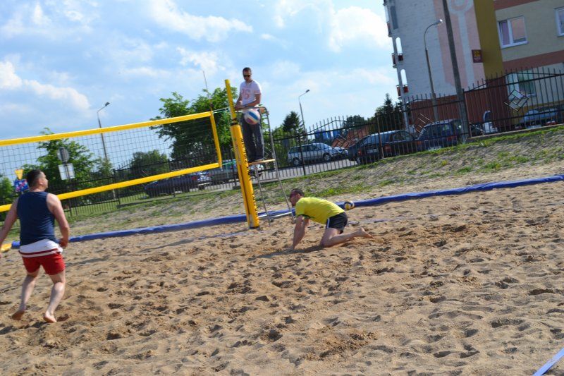 Turniej siatkówki plażowej oblegany przez zawodników