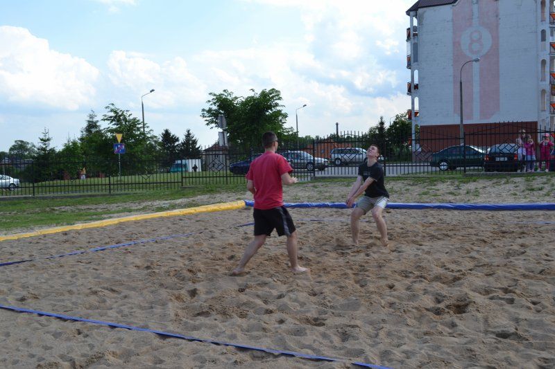 Turniej siatkówki plażowej oblegany przez zawodników