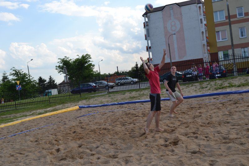 Turniej siatkówki plażowej oblegany przez zawodników