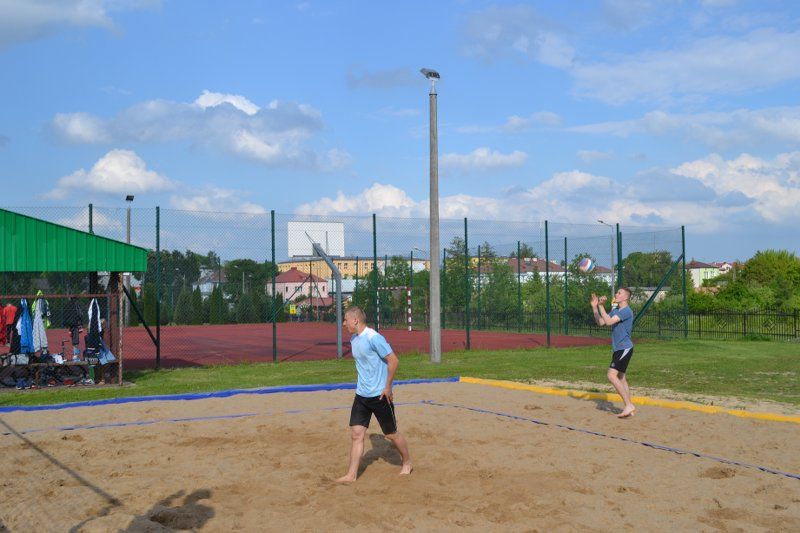 Turniej siatkówki plażowej oblegany przez zawodników