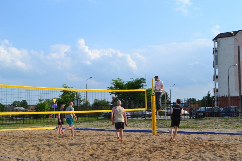 Turniej siatkówki plażowej oblegany przez zawodników