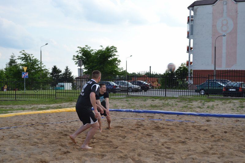 Turniej siatkówki plażowej oblegany przez zawodników