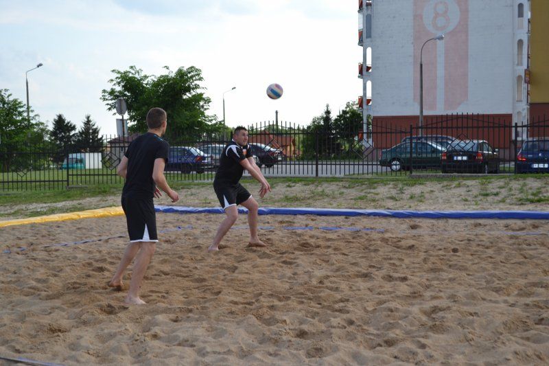 Turniej siatkówki plażowej oblegany przez zawodników
