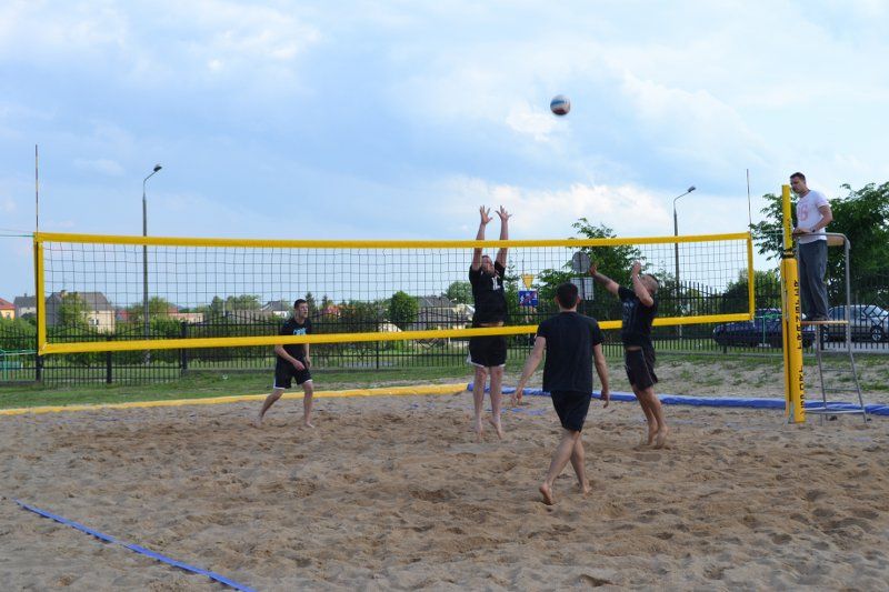 Turniej siatkówki plażowej oblegany przez zawodników
