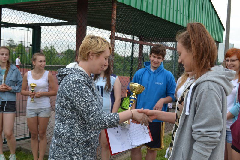 Turniej siatkówki plażowej oblegany przez zawodników