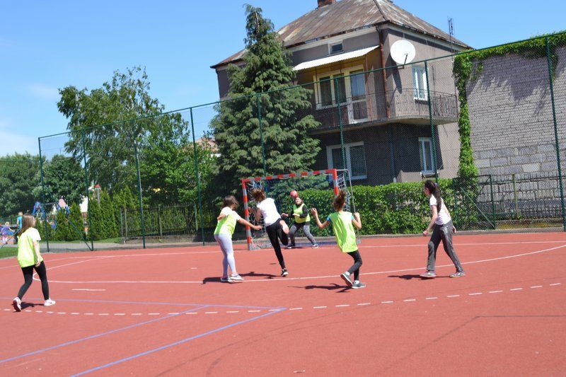 Dzień Dziecka w ?Dwójce? tradycyjnie obchodzono na sportowo