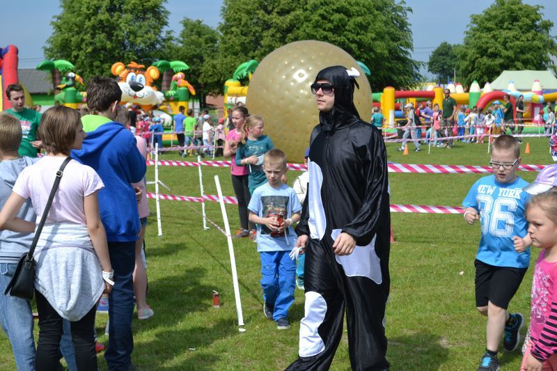 Setki dzieciaków bawiły się na imprezie Mlekpolu. Zobacz obszerną relację fotograficzną