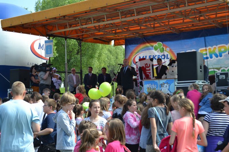 Setki dzieciaków bawiły się na imprezie Mlekpolu. Zobacz obszerną relację fotograficzną
