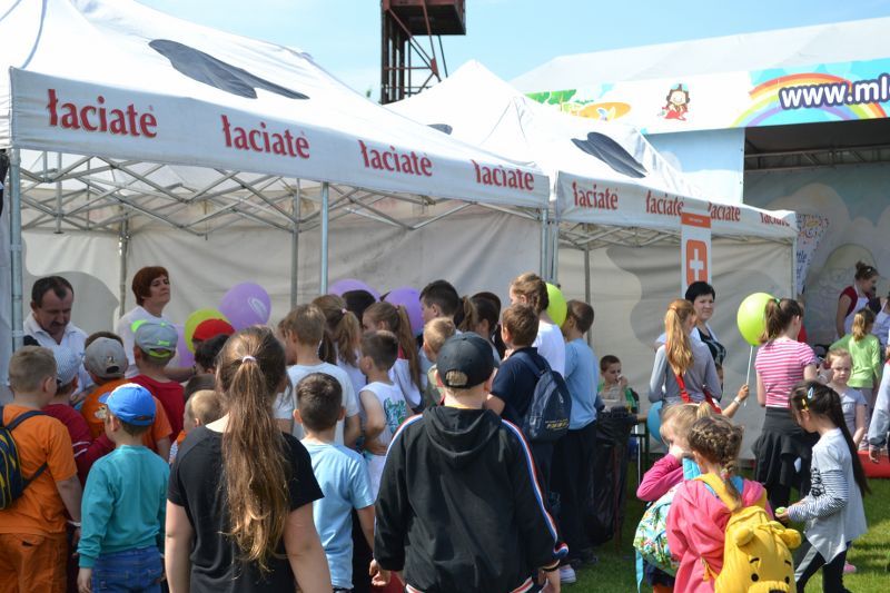 Setki dzieciaków bawiły się na imprezie Mlekpolu. Zobacz obszerną relację fotograficzną