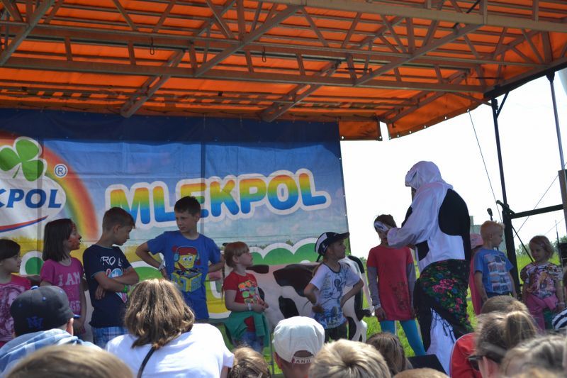Setki dzieciaków bawiły się na imprezie Mlekpolu. Zobacz obszerną relację fotograficzną