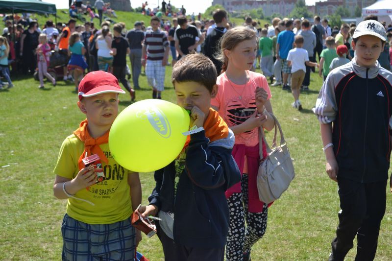 Setki dzieciaków bawiły się na imprezie Mlekpolu. Zobacz obszerną relację fotograficzną