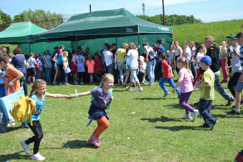 Setki dzieciaków bawiły się na imprezie Mlekpolu. Zobacz obszerną relację fotograficzną