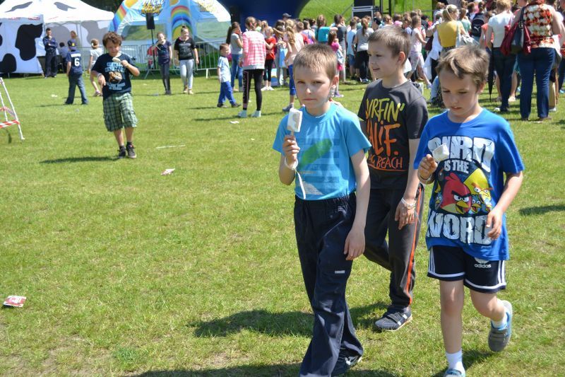 Setki dzieciaków bawiły się na imprezie Mlekpolu. Zobacz obszerną relację fotograficzną